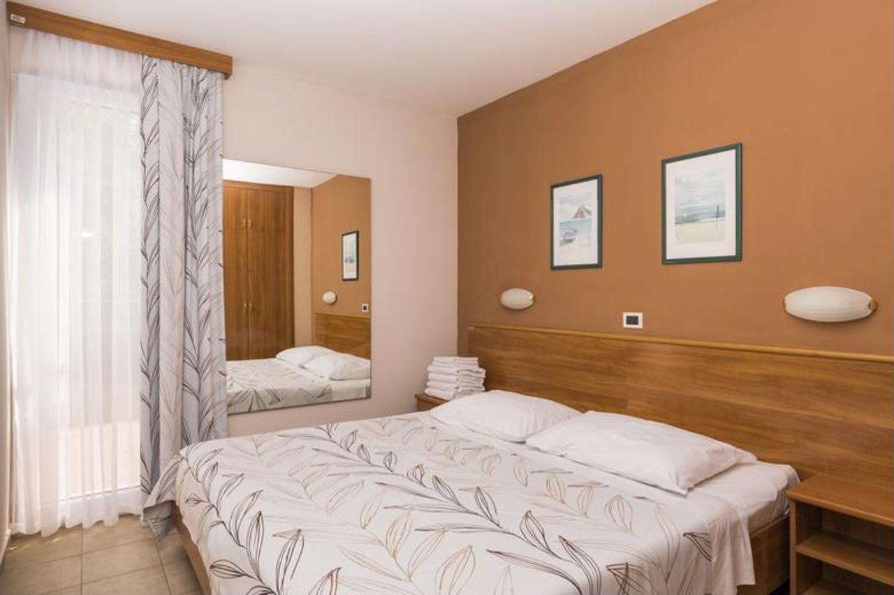 Stella Plava Laguna Apartament *